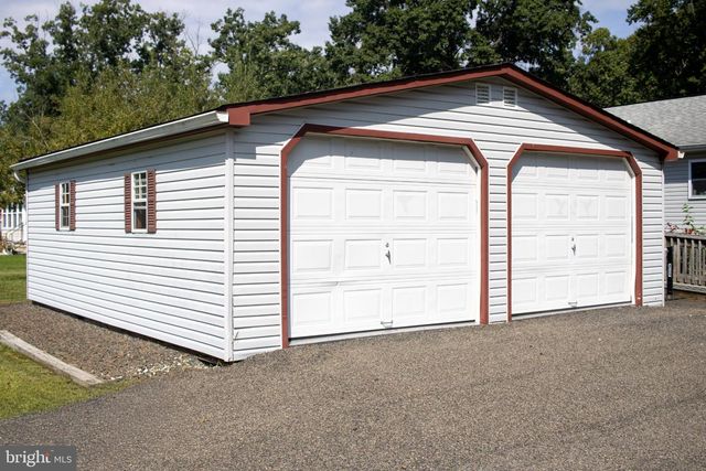 1327 GARRY AVE, Vineland, NJ 08361