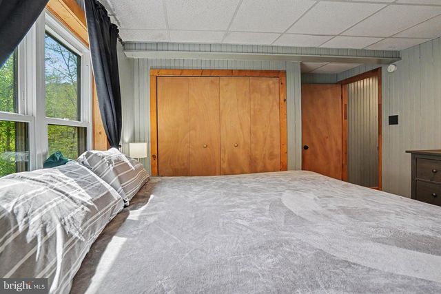 1990 RED BANK RD, Dover, PA 17315