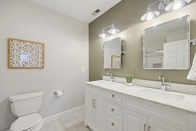 491 Acorn Park Dr 62, Acton, MA 01720