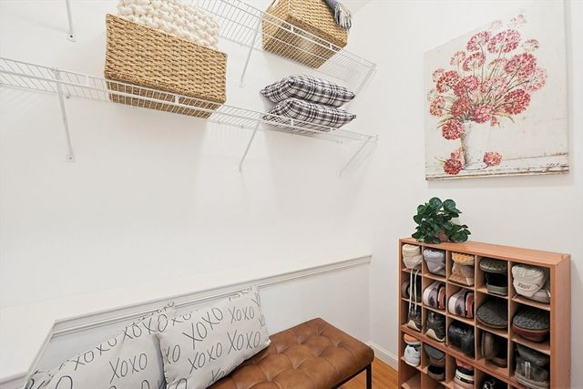 491 Acorn Park Dr 62, Acton, MA 01720