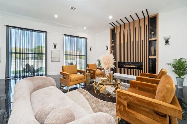 4415 Parkview Drive, Lakewood, CA 90712