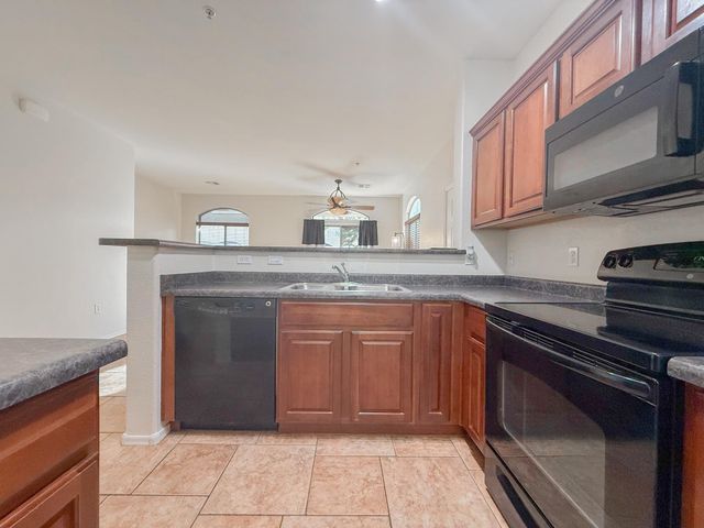 2150 W Alameda Road 1063, Phoenix, AZ 85085