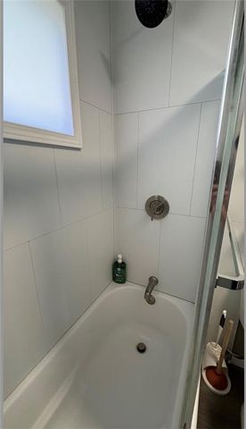 9934 England Drive, Overland Park, KS 66212