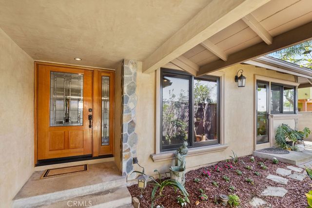 8222 Prestwick Circle, Huntington Beach, CA 92646