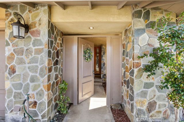 8222 Prestwick Circle, Huntington Beach, CA 92646