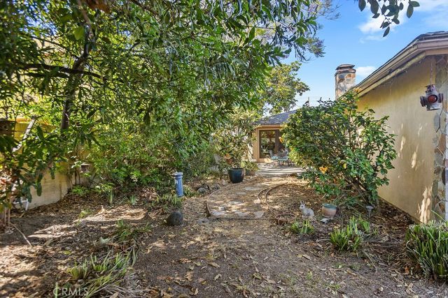 8222 Prestwick Circle, Huntington Beach, CA 92646