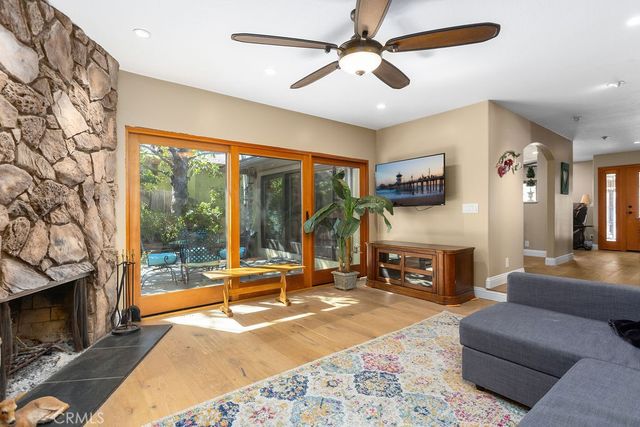 8222 Prestwick Circle, Huntington Beach, CA 92646