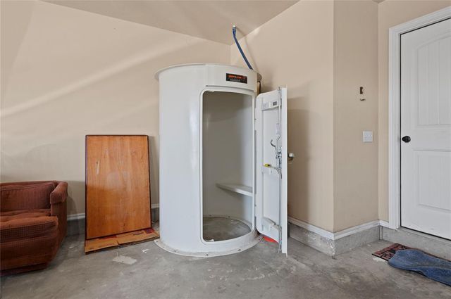 604 Eastmoor Court, Moore, OK 73160