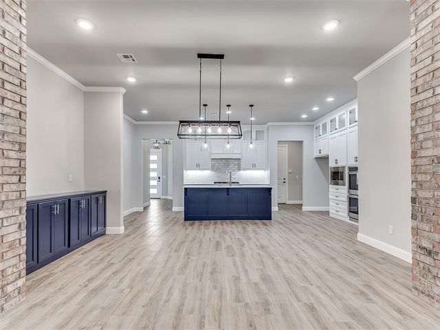 2033 Marsala Drive, Edmond, OK 73034