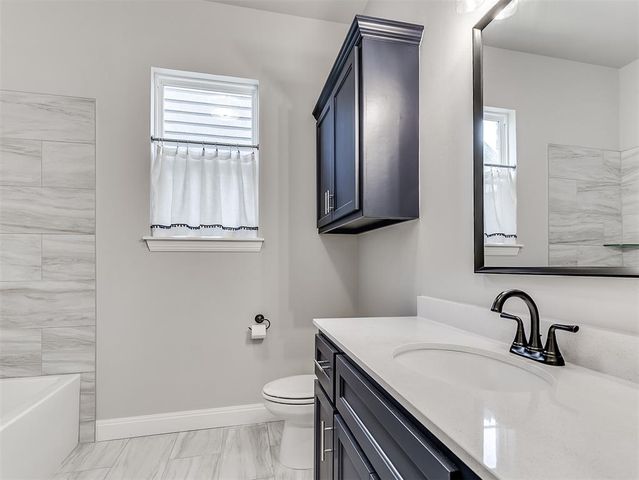 2033 Marsala Drive, Edmond, OK 73034