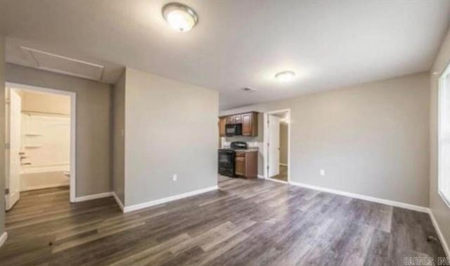 62 Hill Lane, Little Rock, AR 72209