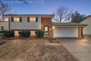 608 Amelia Avenue, Royal Oak, MI 48073