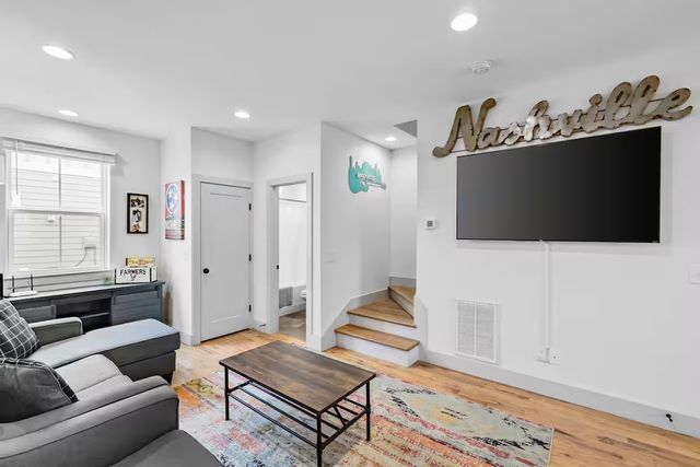 4908 Delaware Ave F, Nashville, TN 37209