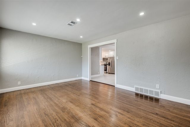 2637 Materhorn, Dallas, TX 75228
