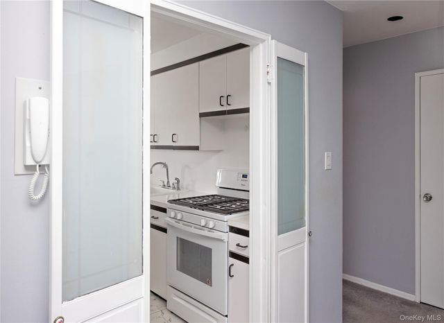 84-39 153rd Avenue 5A, Howard Beach, NY 11414