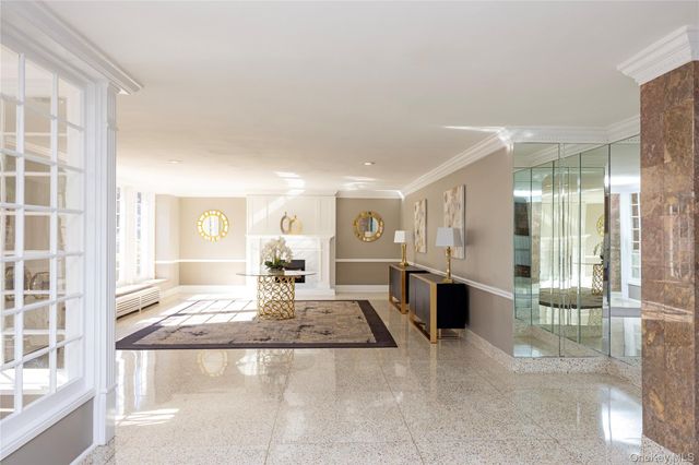 84-39 153rd Avenue 5A, Howard Beach, NY 11414