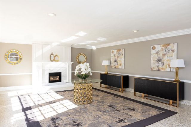 84-39 153rd Avenue 5A, Howard Beach, NY 11414