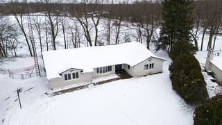 1017 Azaleamum Drive, Three Rivers, MI 49093