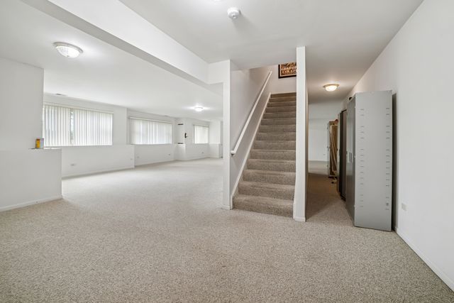 12663 Cold Springs Drive, Huntley, IL 60142