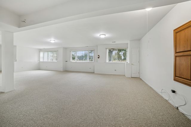 12663 Cold Springs Drive, Huntley, IL 60142