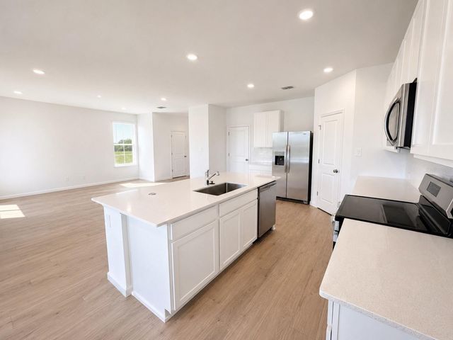 3055 GRANITE RIDGE AVENUE, Minneola, FL 34715