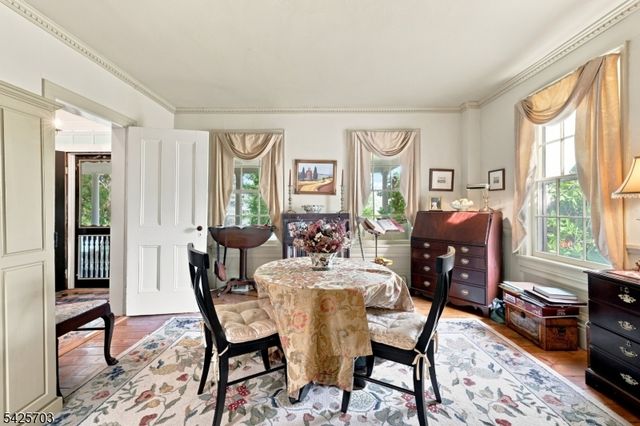 32 Tanners Brook Rd, Chester Twp., NJ 07930
