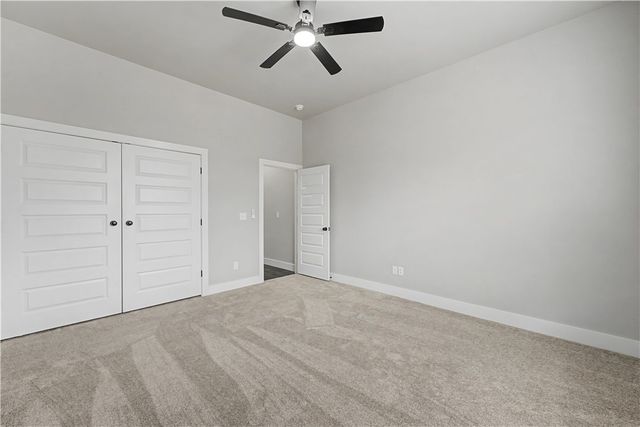 29 Selkirk Drive, Bella Vista, AR 72715