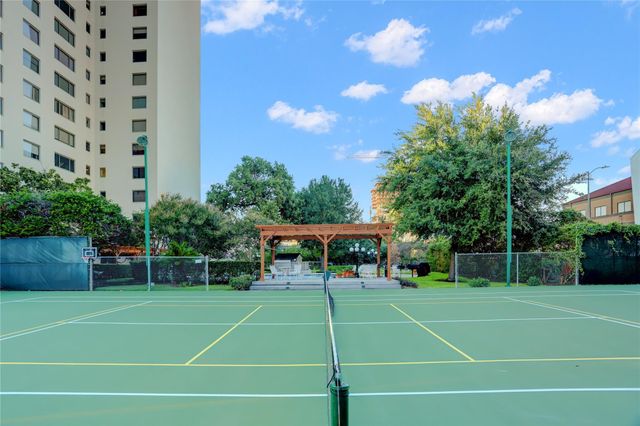 1400 Hermann Drive 15D, Houston, TX 77004