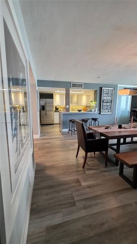 5825 Collins Ave 8J, Miami Beach, FL 33140