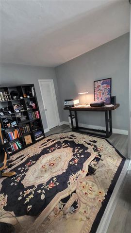 5825 Collins Ave 8J, Miami Beach, FL 33140