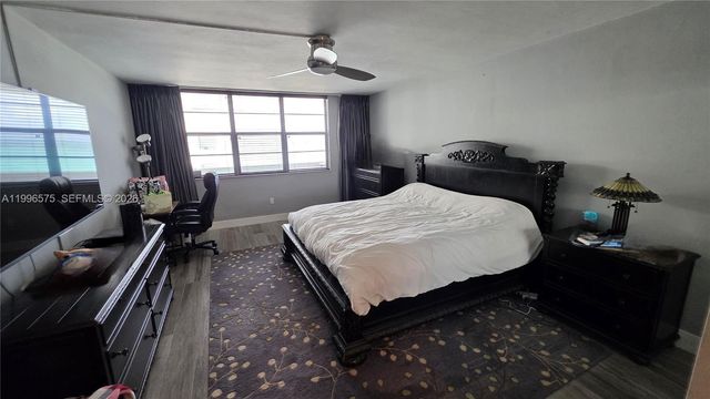 5825 Collins Ave 8J, Miami Beach, FL 33140