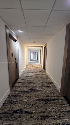 5825 Collins Ave 8J, Miami Beach, FL 33140