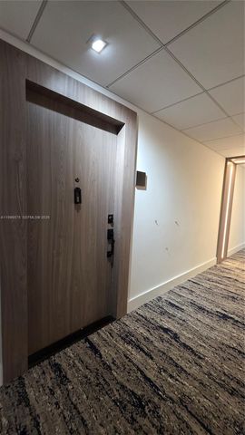 5825 Collins Ave 8J, Miami Beach, FL 33140