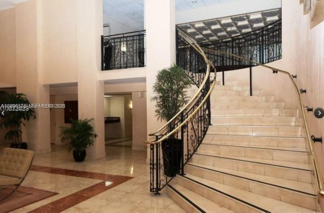 5825 Collins Ave 8J, Miami Beach, FL 33140