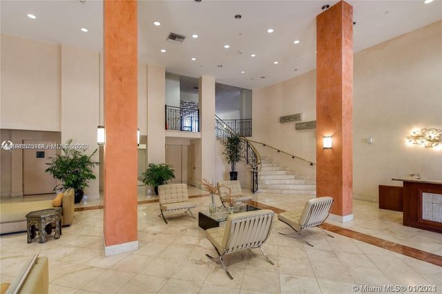 5825 Collins Ave 8J, Miami Beach, FL 33140