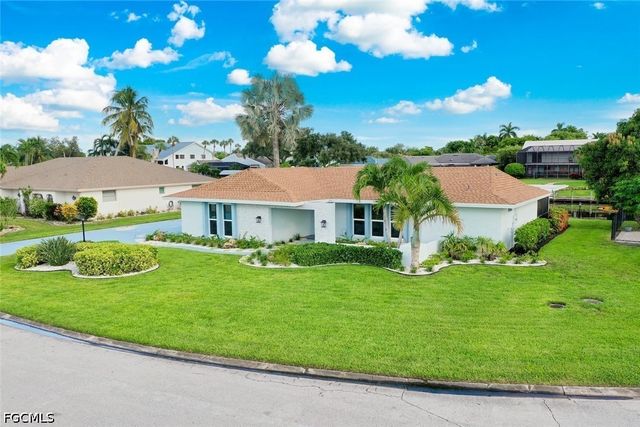 1358 Sheffield WAY, Fort Myers, FL 33919