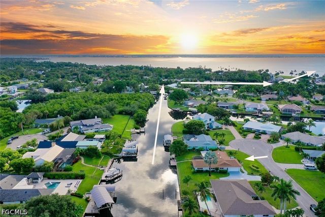 1358 Sheffield WAY, Fort Myers, FL 33919