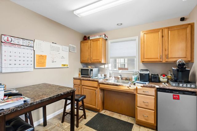 381 Summer Street, Fitchburg, MA 01420