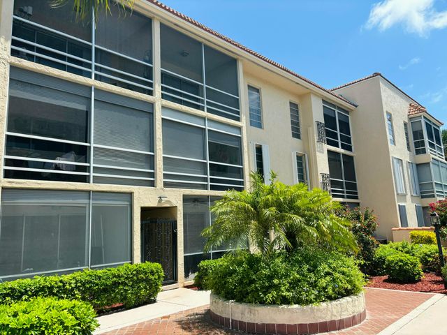 331 SW 8th Street 2-C-E, Boca Raton, FL 33432