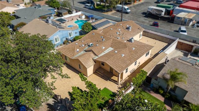 13712 Community, Panorama City, CA 91402