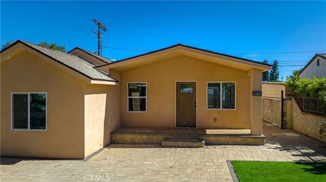 13712 Community, Panorama City, CA 91402