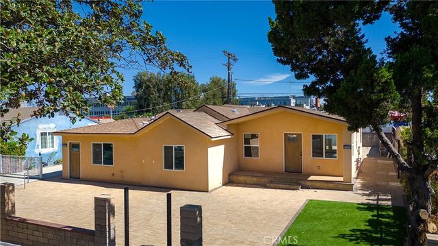 13712 Community, Panorama City, CA 91402