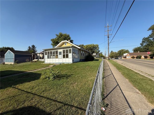 1901 Brentwood Street, Middletown, OH 45044