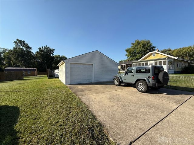 1901 Brentwood Street, Middletown, OH 45044