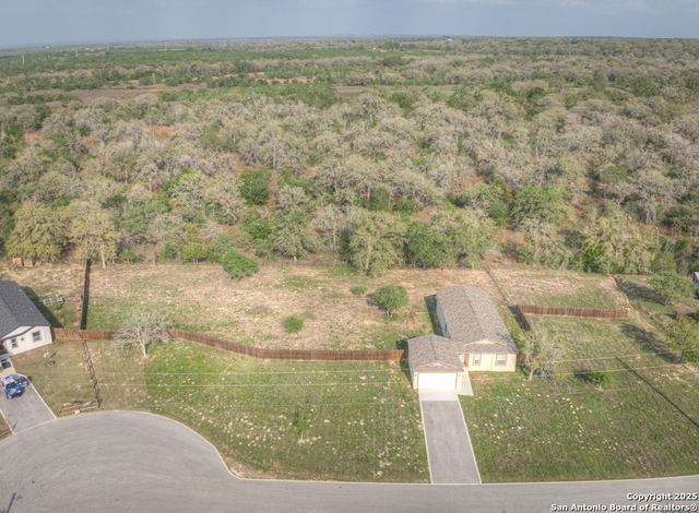 209 Cordell Creek, Seguin, TX 78155