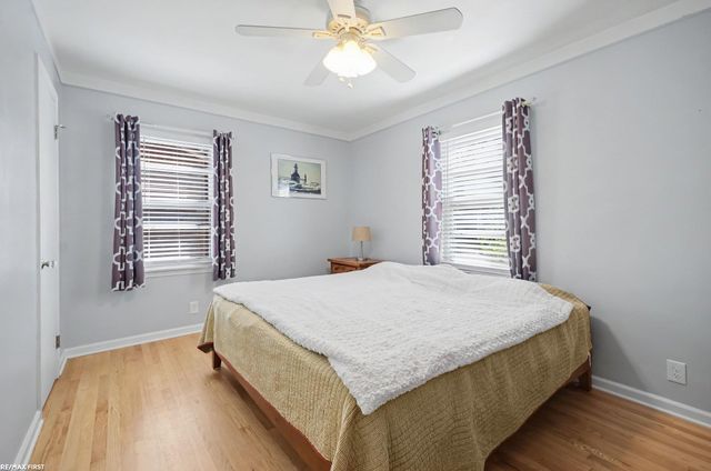 28408 Hughes Street, Saint Clair Shores, MI 48081