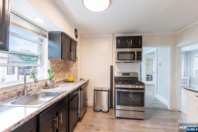 1161 Anna Street, Teaneck, NJ 07666