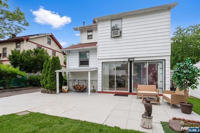 1161 Anna Street, Teaneck, NJ 07666