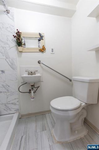 1161 Anna Street, Teaneck, NJ 07666