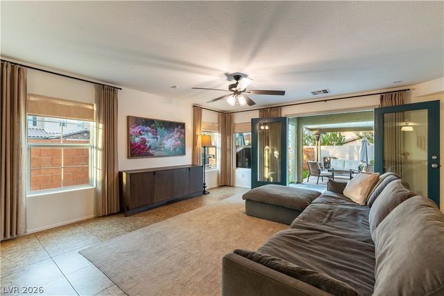 10570 Cranbrook Cross Street, Las Vegas, NV 89179